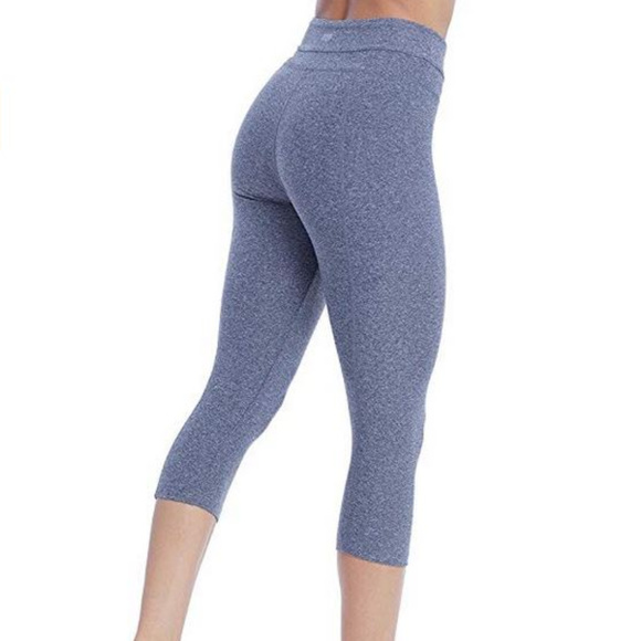 Marika Performance Slim Legging Capri, Gray Small - Picture 2 of 8
